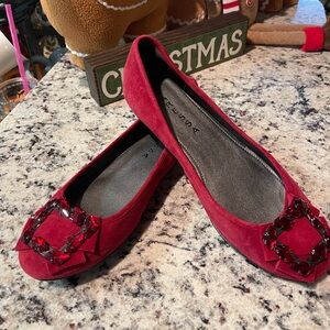 Chic Red Flats with Embellished Bow